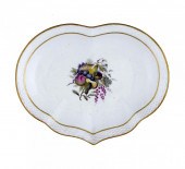 A DERBY DESSERT DISH<br />
pa