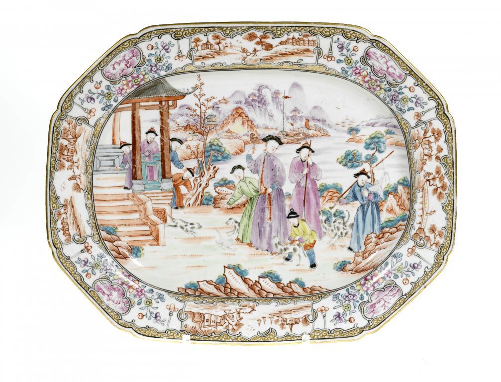 A DERBY DISH painted in famille