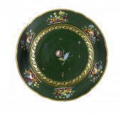 A DERBY GREEN GROUND PLATE FRO