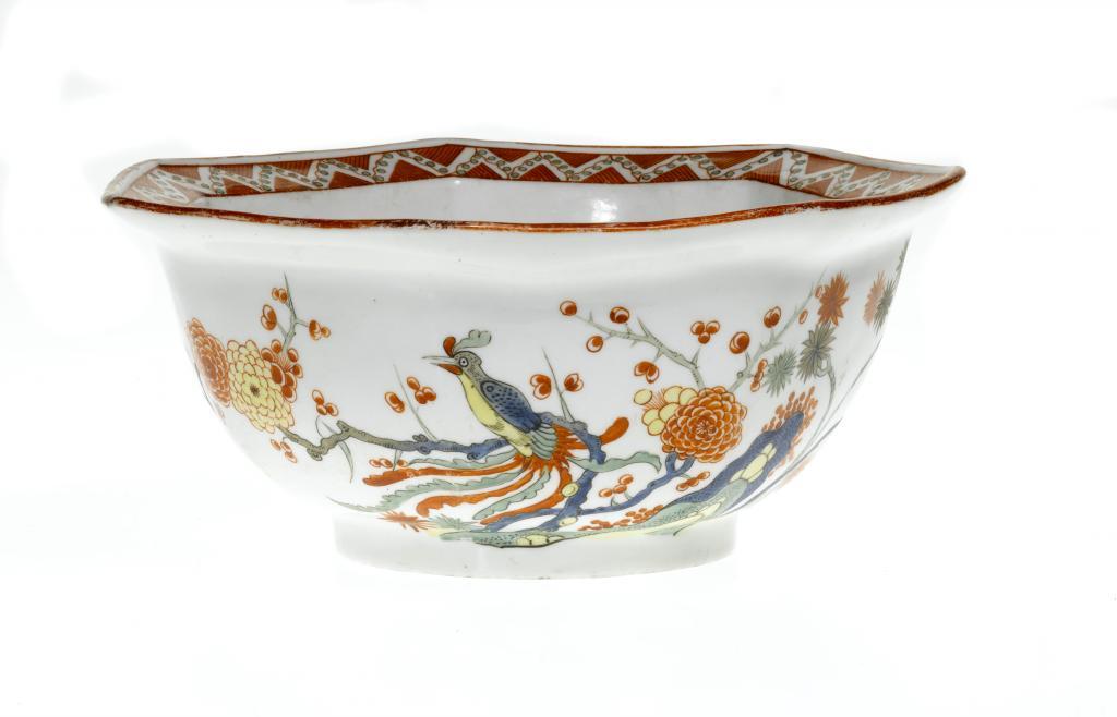 A DERBY HEPTAGONAL BOWL enamelled