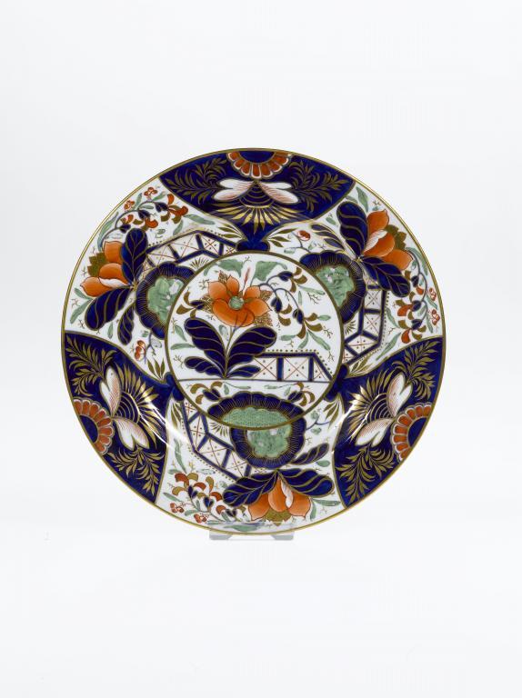 A DERBY JAPAN PATTERN PLATE
