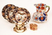 A Derby oval sucrier and cover