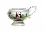 A DERBY SALT CELLAR<br />
com