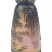 A Devez Cameo Glass Vase
20TH