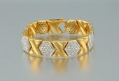 A Diamond, 18k Gold Bracelet b