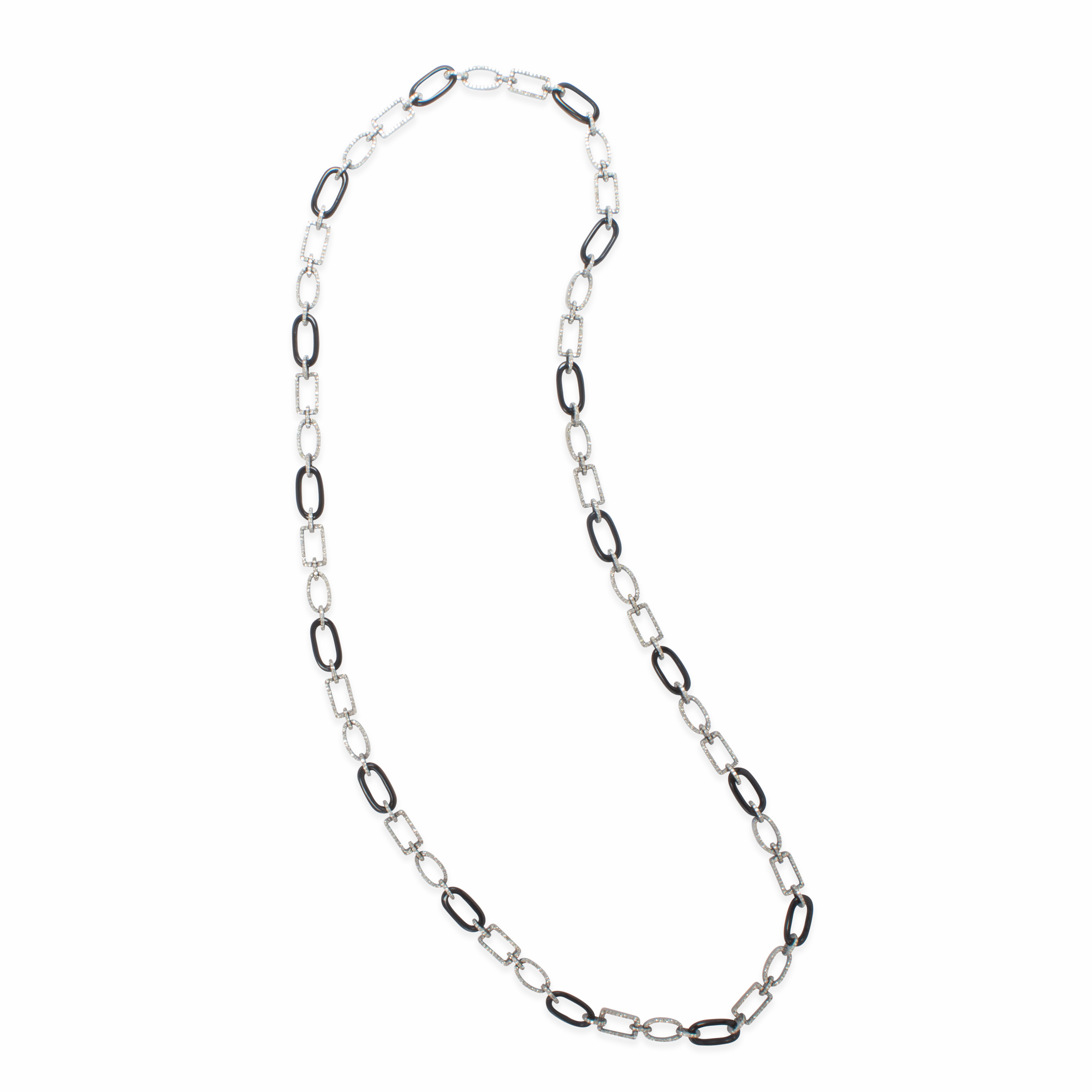 A DIAMOND AND BLACK CHALCEDONY