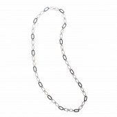 A DIAMOND AND BLACK CHALCEDONY