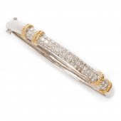 A DIAMOND AND EIGHTEEN KARAT W
