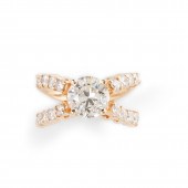 A DIAMOND AND FOURTEEN KARAT G