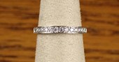 A DIAMOND ANNIVERSARY RINGA DI