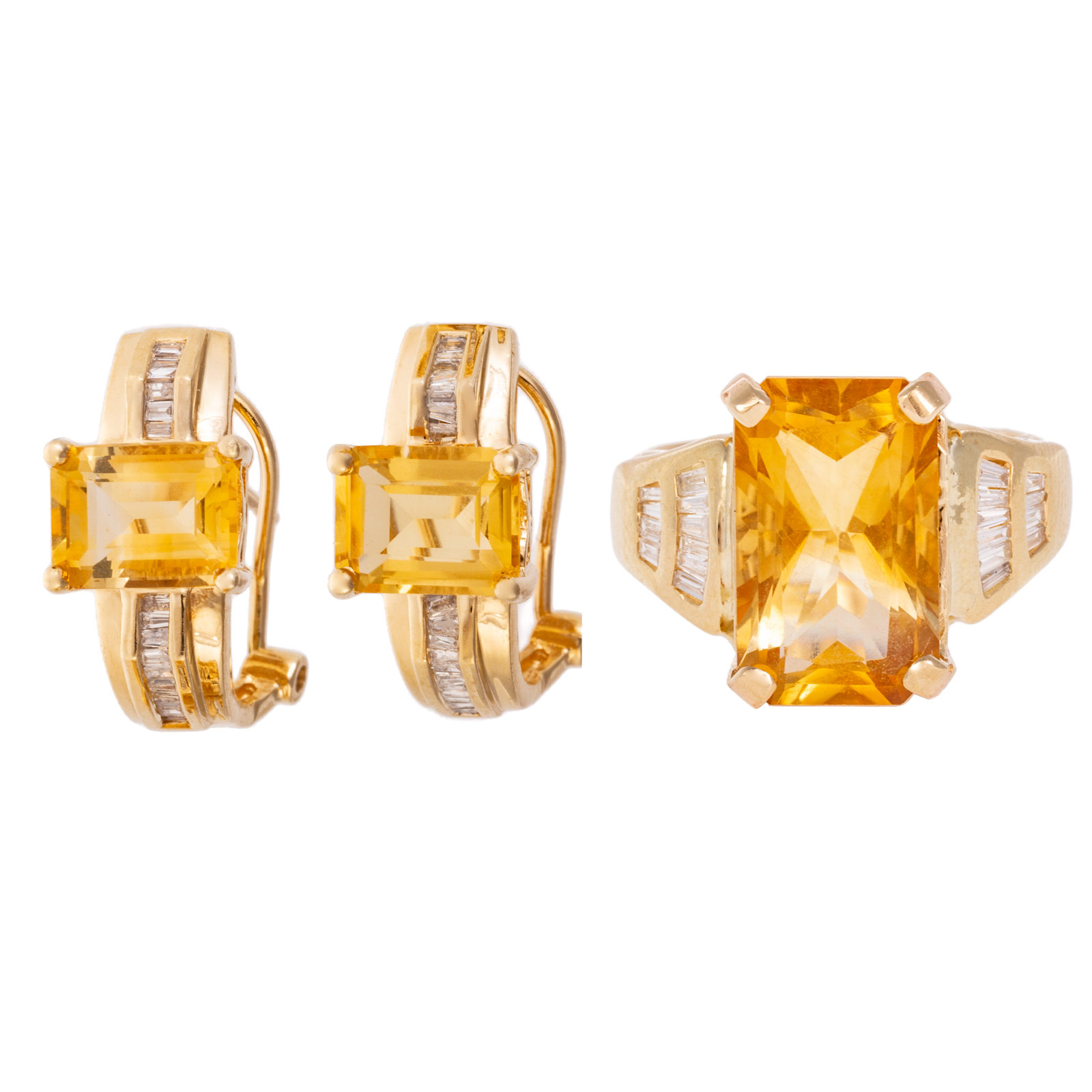 A DIAMOND & CITRINE COCKTAIL RING &