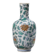 A DOUCAI 'INTERLOCKING LOTUS'