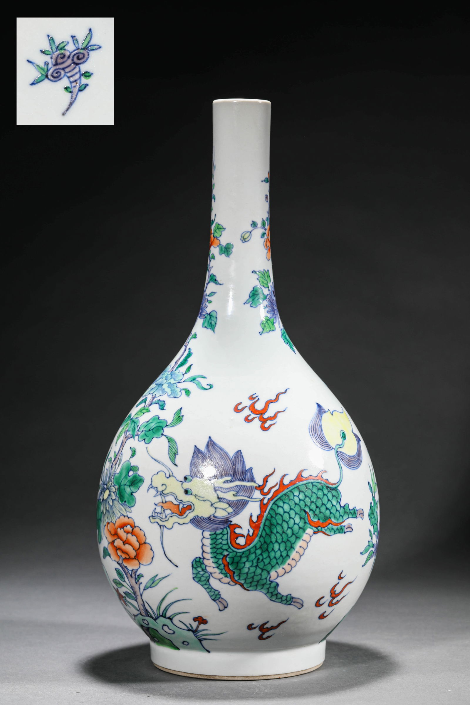 A DOUCAI 'KYLIN CHASING PHOENIX'