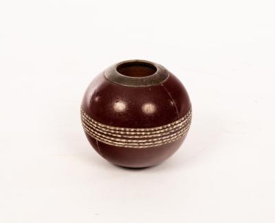 A Doulton Lambeth novelty match