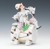 A Drum Motif Figural Tobacco C