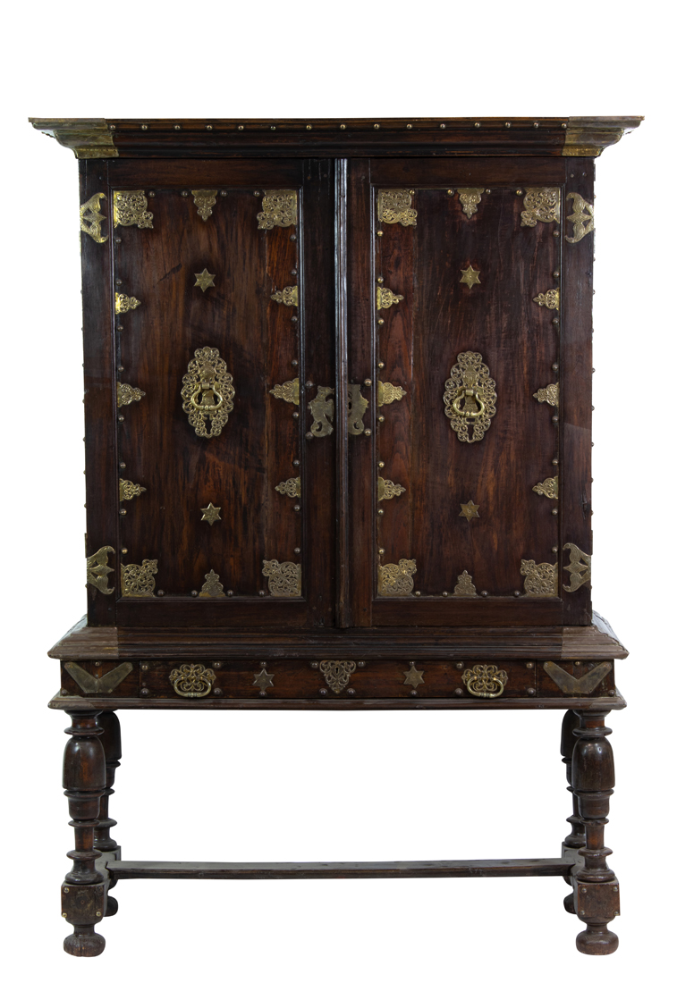A DUTCH COLONIAL BRASS MOUNTED