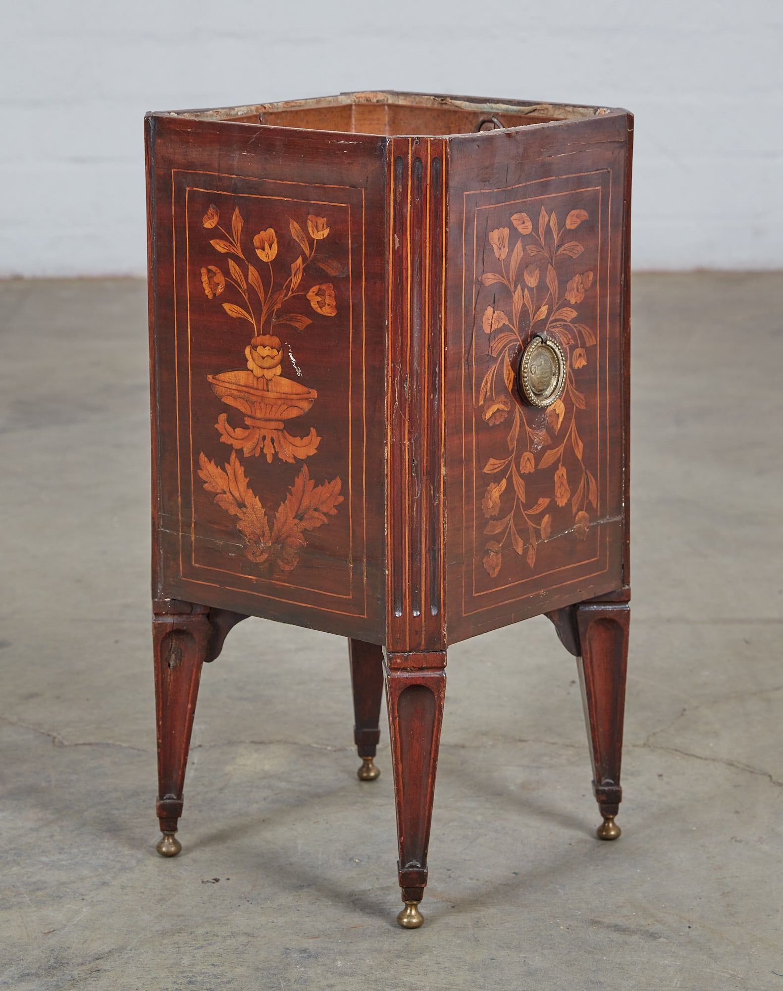 A DUTCH NEOCLASSICAL INLAID