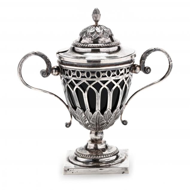 A DUTCH SILVER SUGAR URN WITH COVER