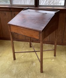 A early 19th C. slant top Clerk's
