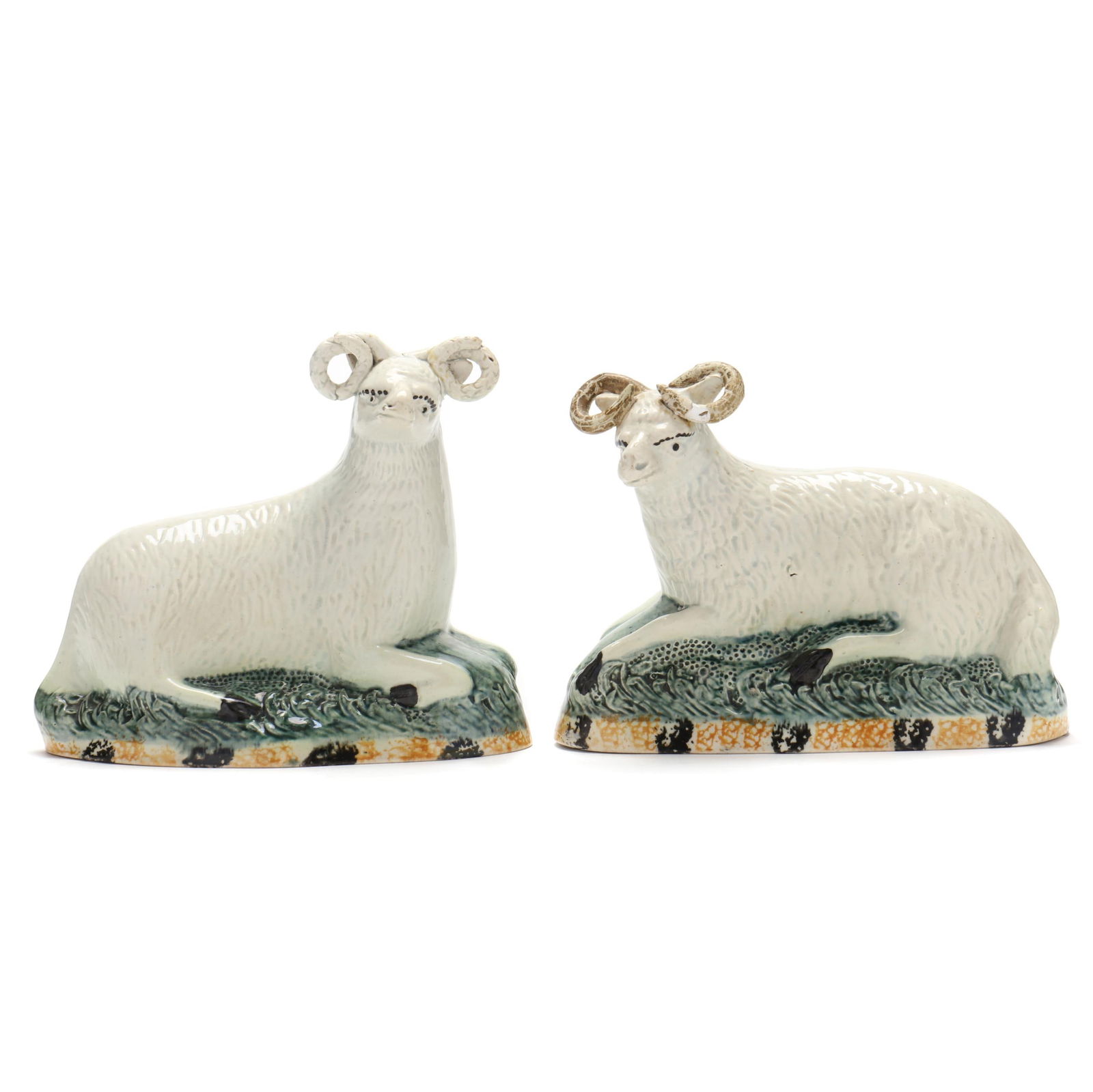 A FACING PAIR OF PEARLWARE RAMSA