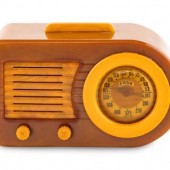 A Fada Bullet 1000 Radio
1945