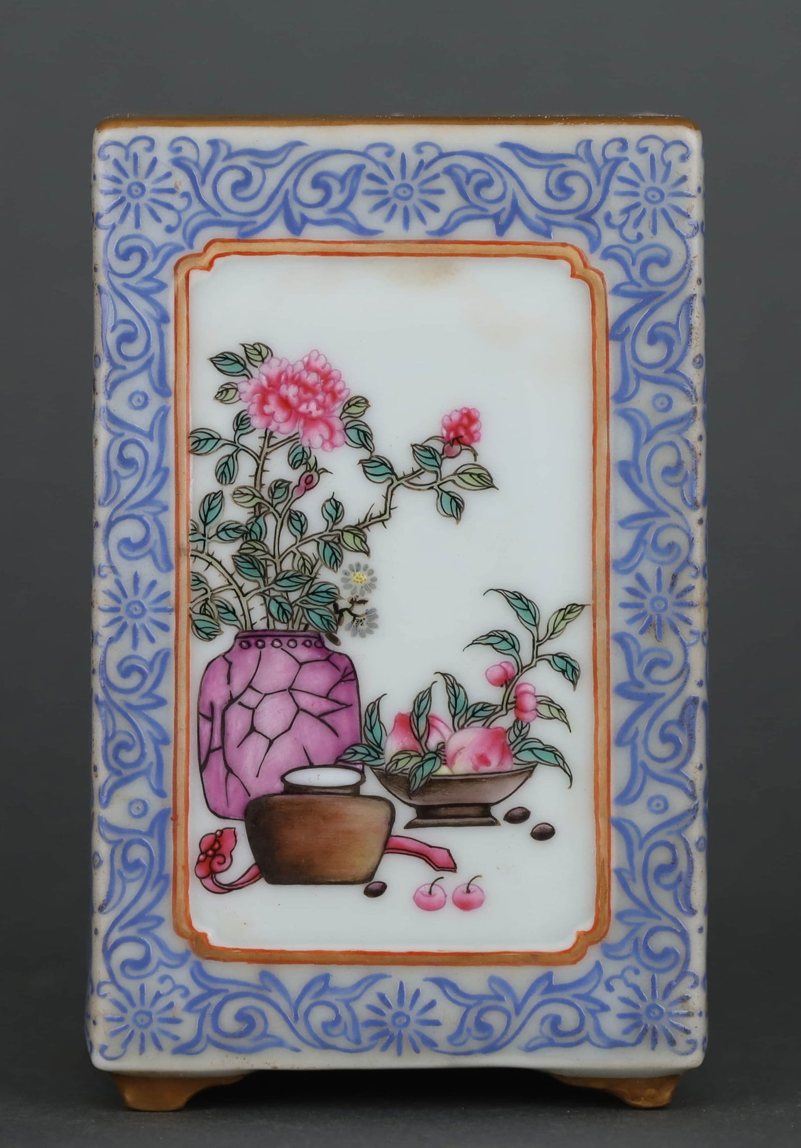 A FALANGCAI MEDALLION ' POETRY'