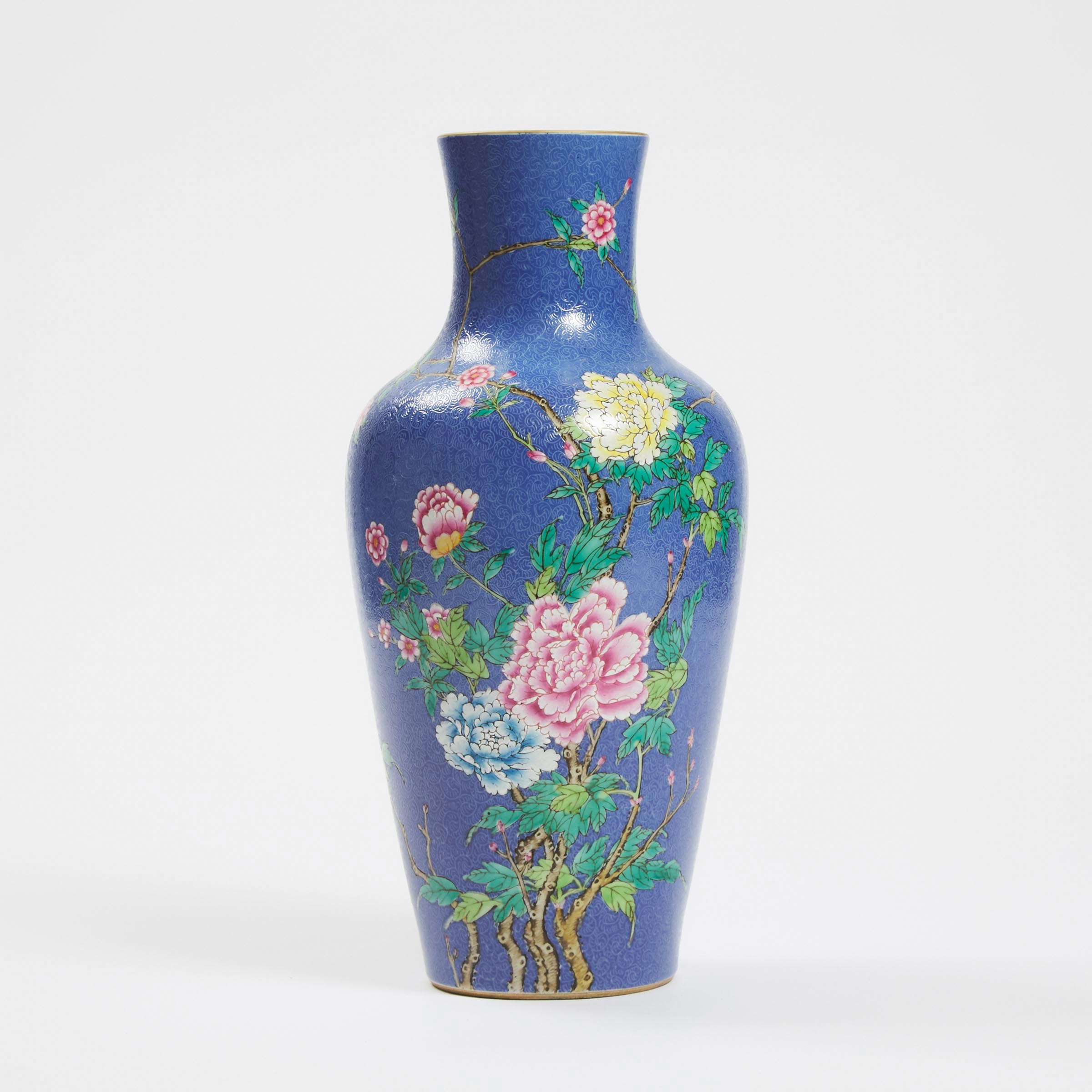 A Famille Rose Sgraffito