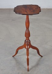 A FEDERAL CARVED TILT TOP CAND