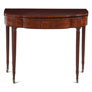 A Federal Figured Mahogany Lobed