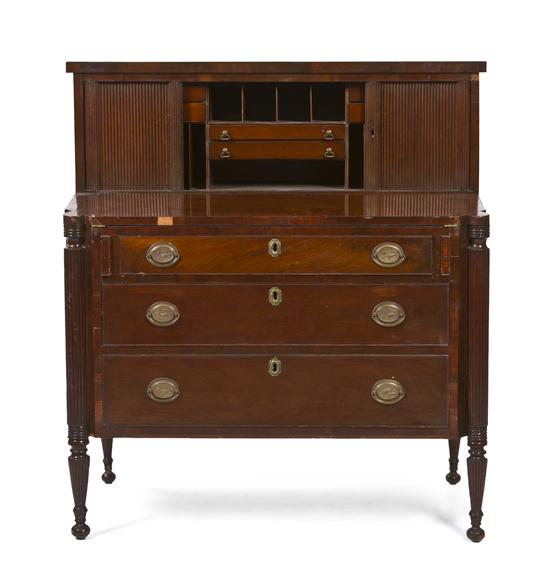 A Federal Style Mahogany