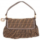A FENDI MEDIUM CHEF FLAP A tob