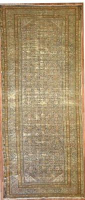 A FEREGHAN RUG, PERSIA, EARLY