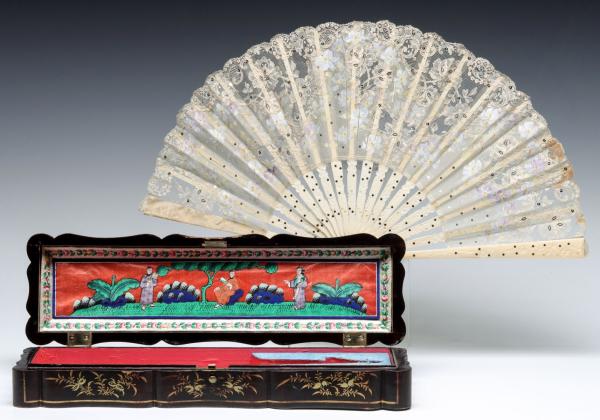 A FINE 19TH C. CHINESE EXPORT