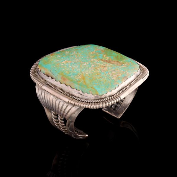 A FINE AND LARGE MEN'S CUFF WITH