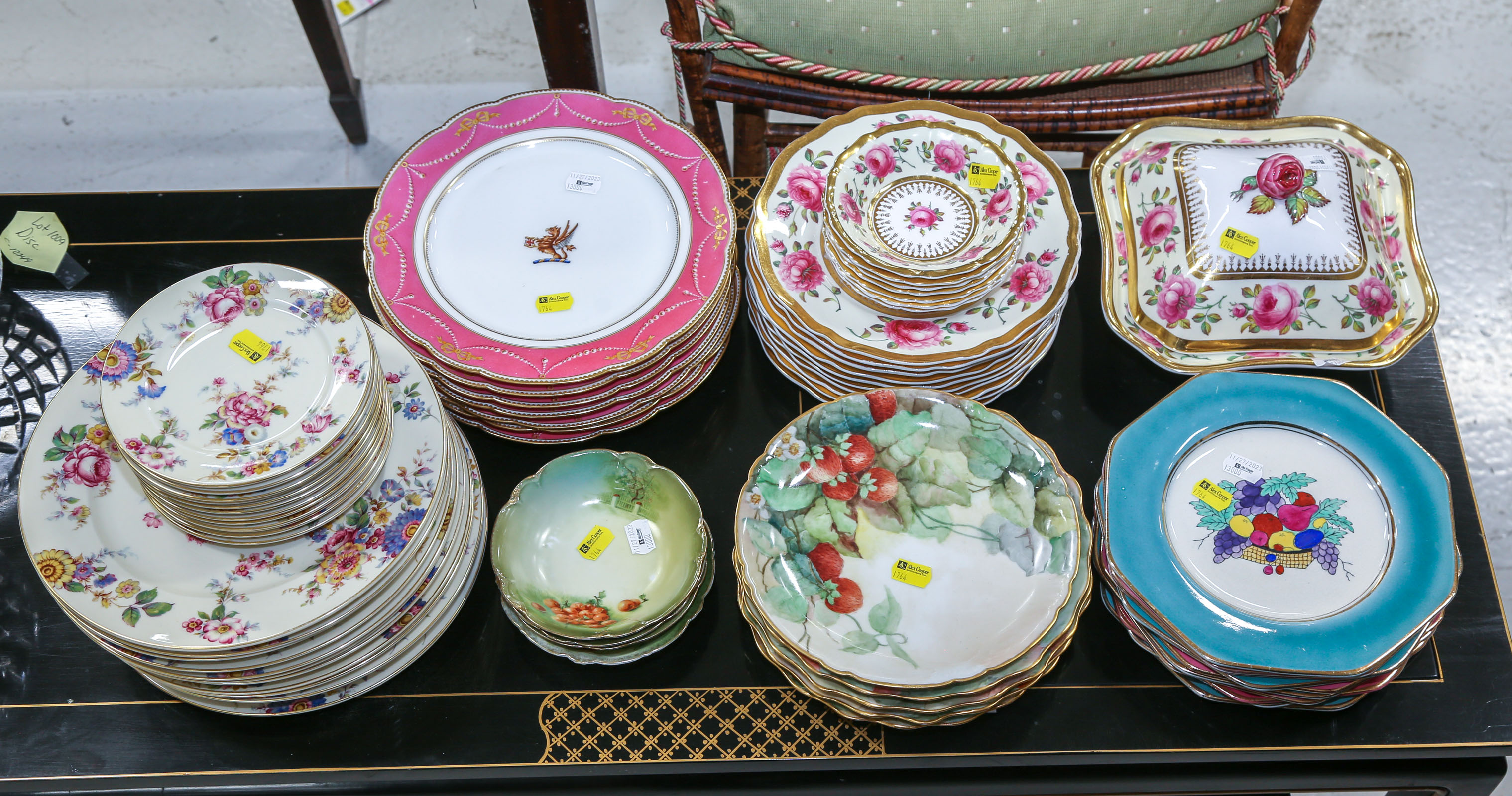 A FINE ASSORTMENT OF CHINA