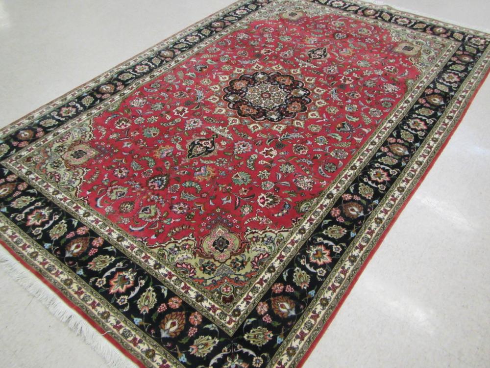 A FINE CONTEMPORARY PERSIAN