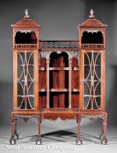 A Fine Edwardian Chinese Chipp