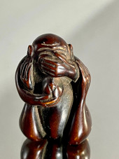 A FINE JAPANESE NETSUKE<br>Car