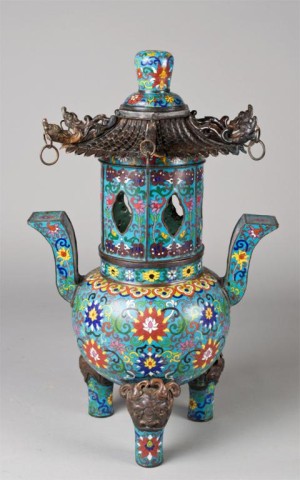 A Fine & Massive Chinese Qing