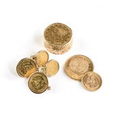 A FIVE PIECE YELLOW GOLD MOUNT