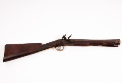A flintlock blunderbuss with