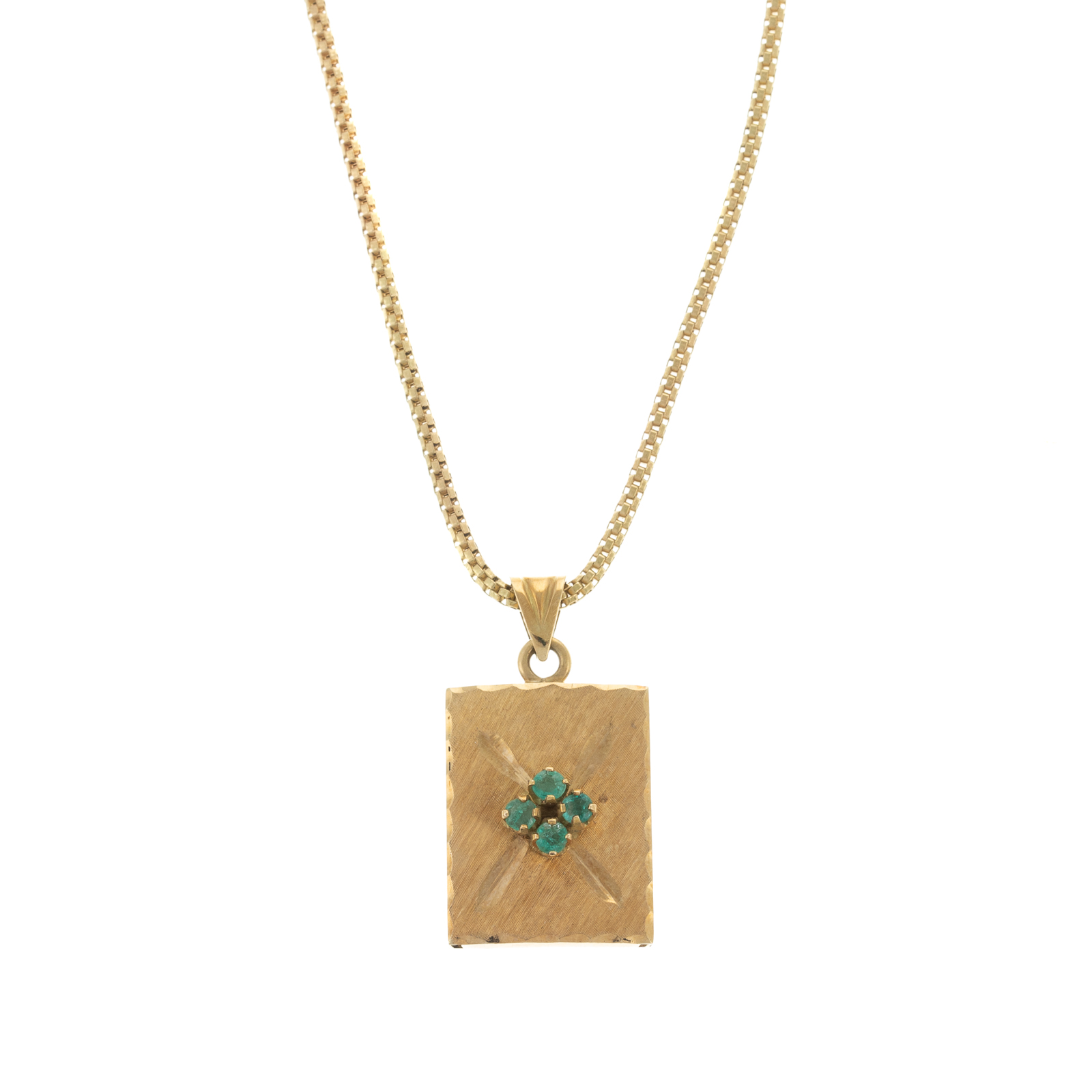 A FLORENTINE FINISH EMERALD PENDANT