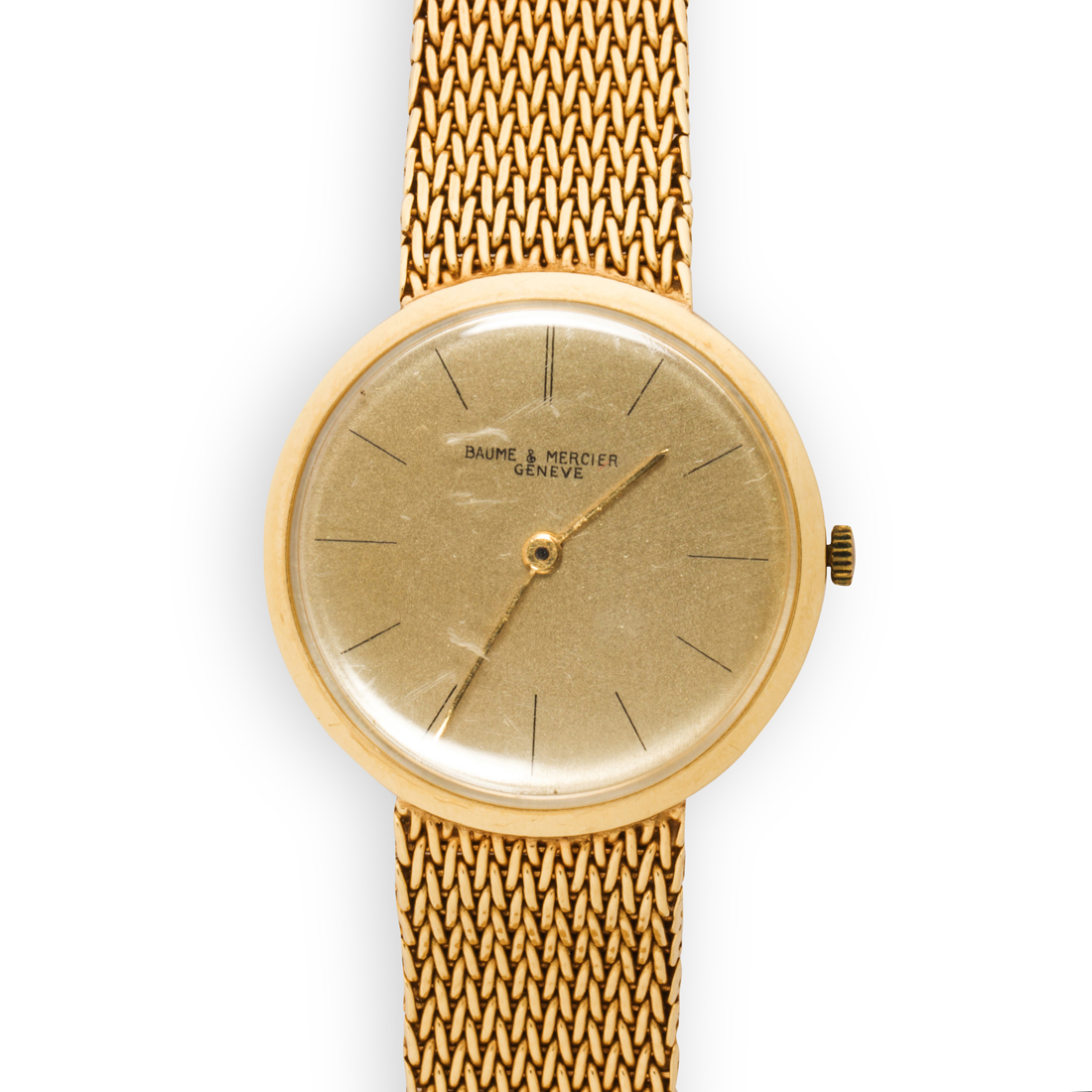 A FOURTEEN KARAT GOLD WRISTWATCH,
