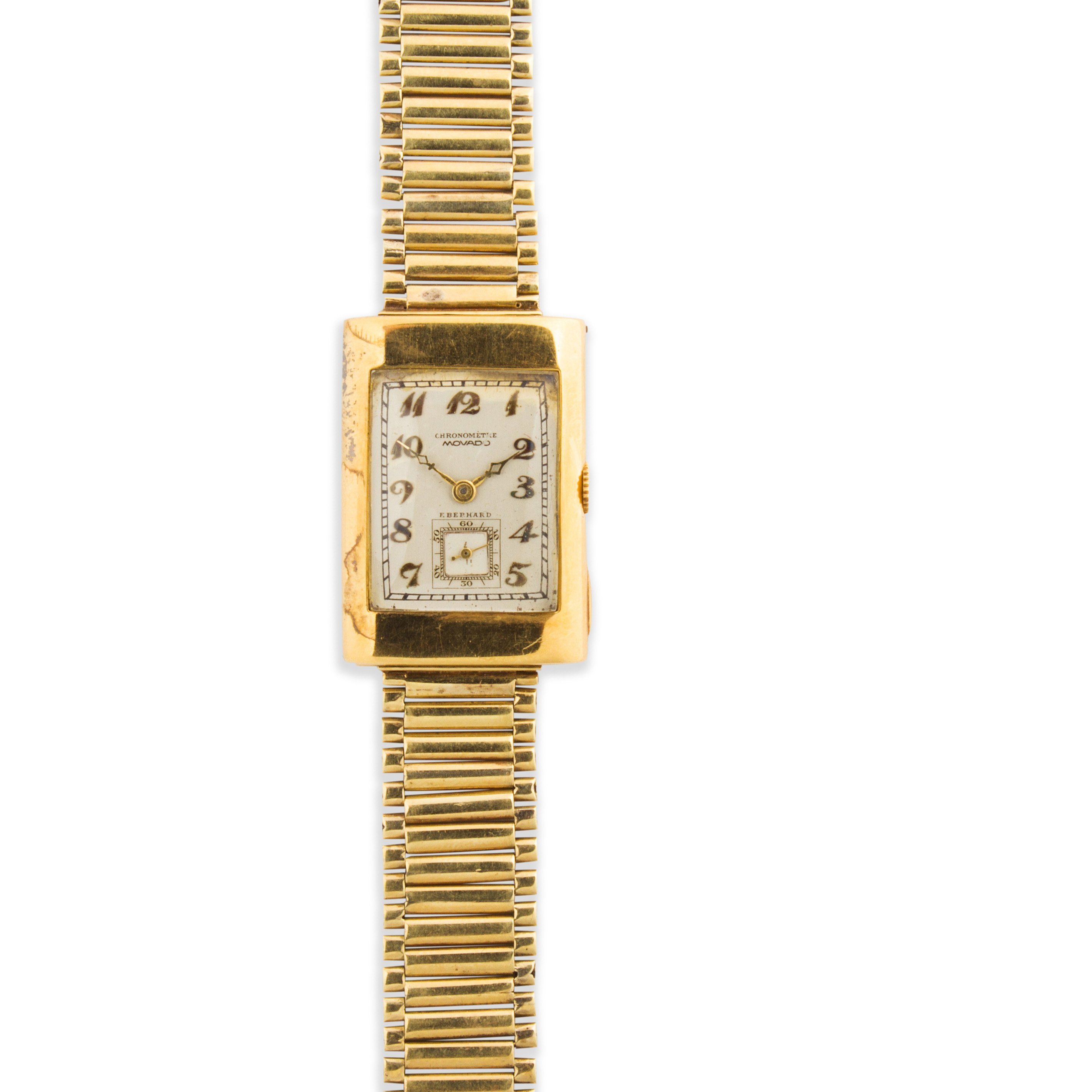 A FOURTEEN KARAT GOLD WRISTWATCH,