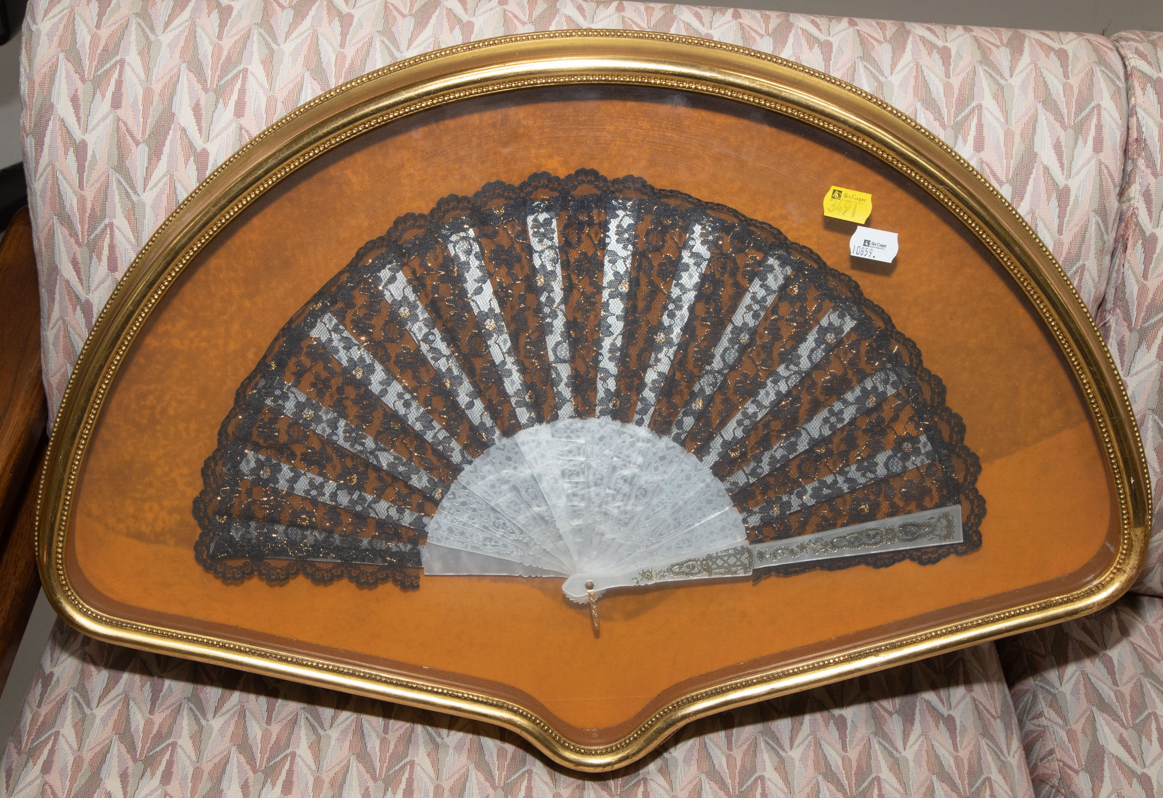 A FRAMED VICTORIAN STYLE LADIES FAN