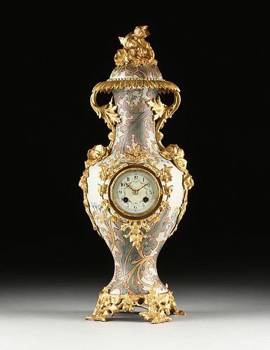 A FRENCH ART NOUVEAU GILT BRONZE
