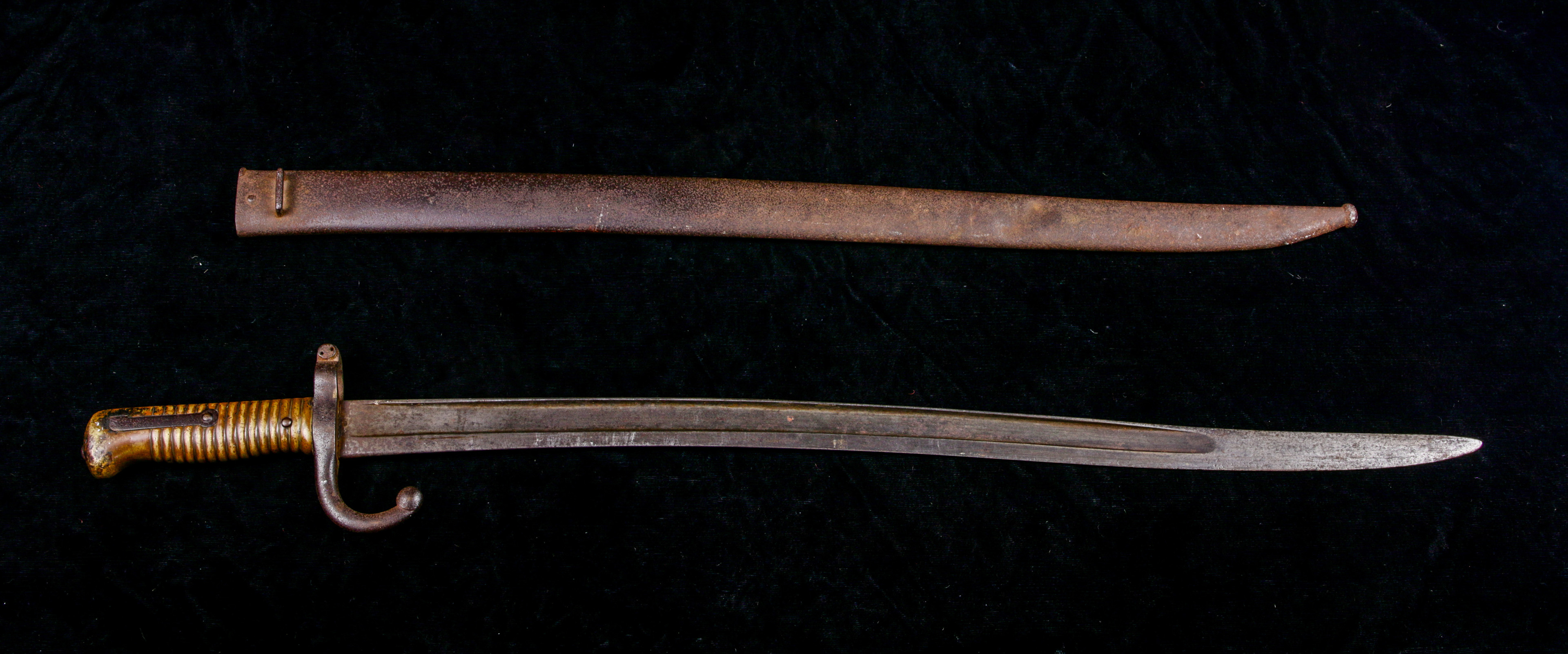 A FRENCH BAYONET SWORD A French