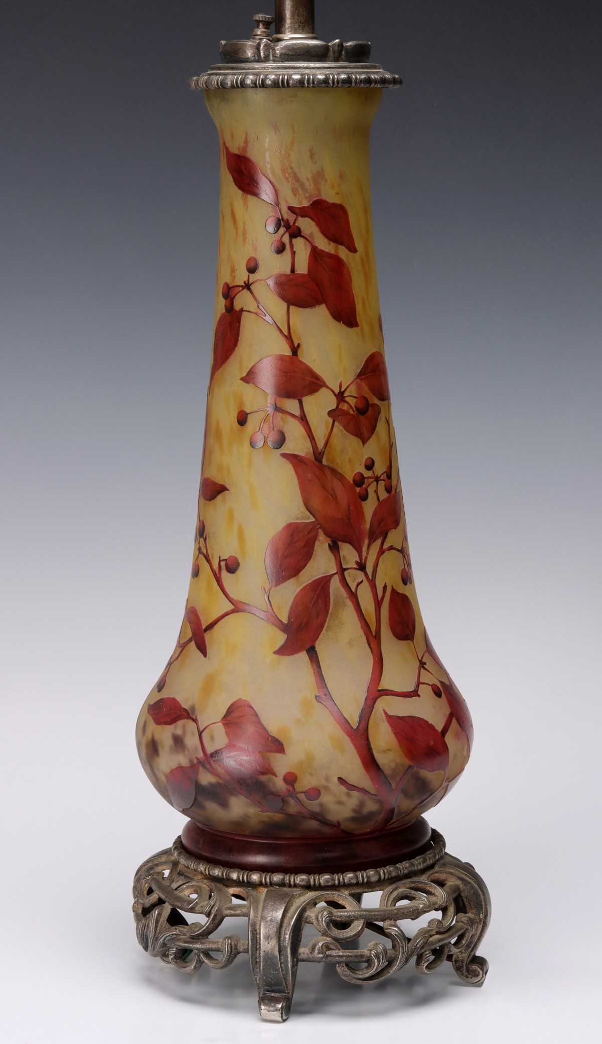 A FRENCH CAMEO GLASS LAMP WITH
