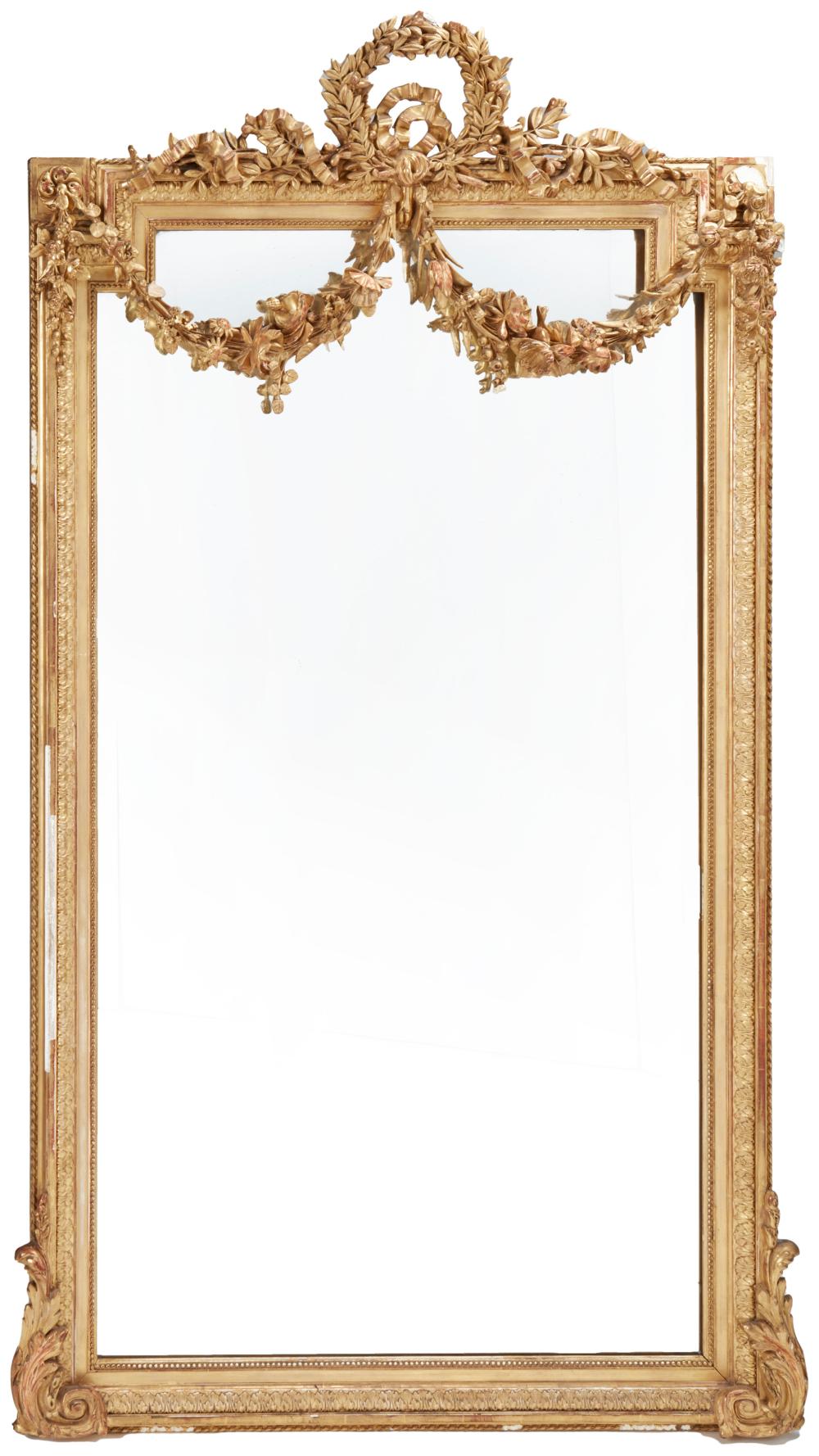 A FRENCH CARVED GILTWOOD WALL