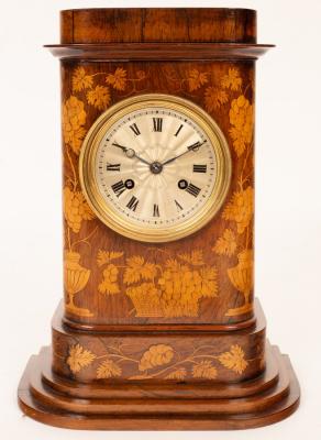 A French cased mantel clock, the